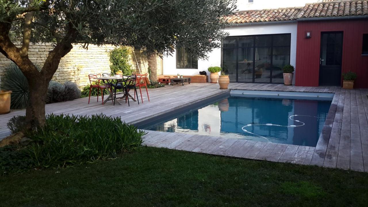 Bed and Breakfast Les Jardins De Clerjotte Saint-Martin-de-Ré Exterior foto
